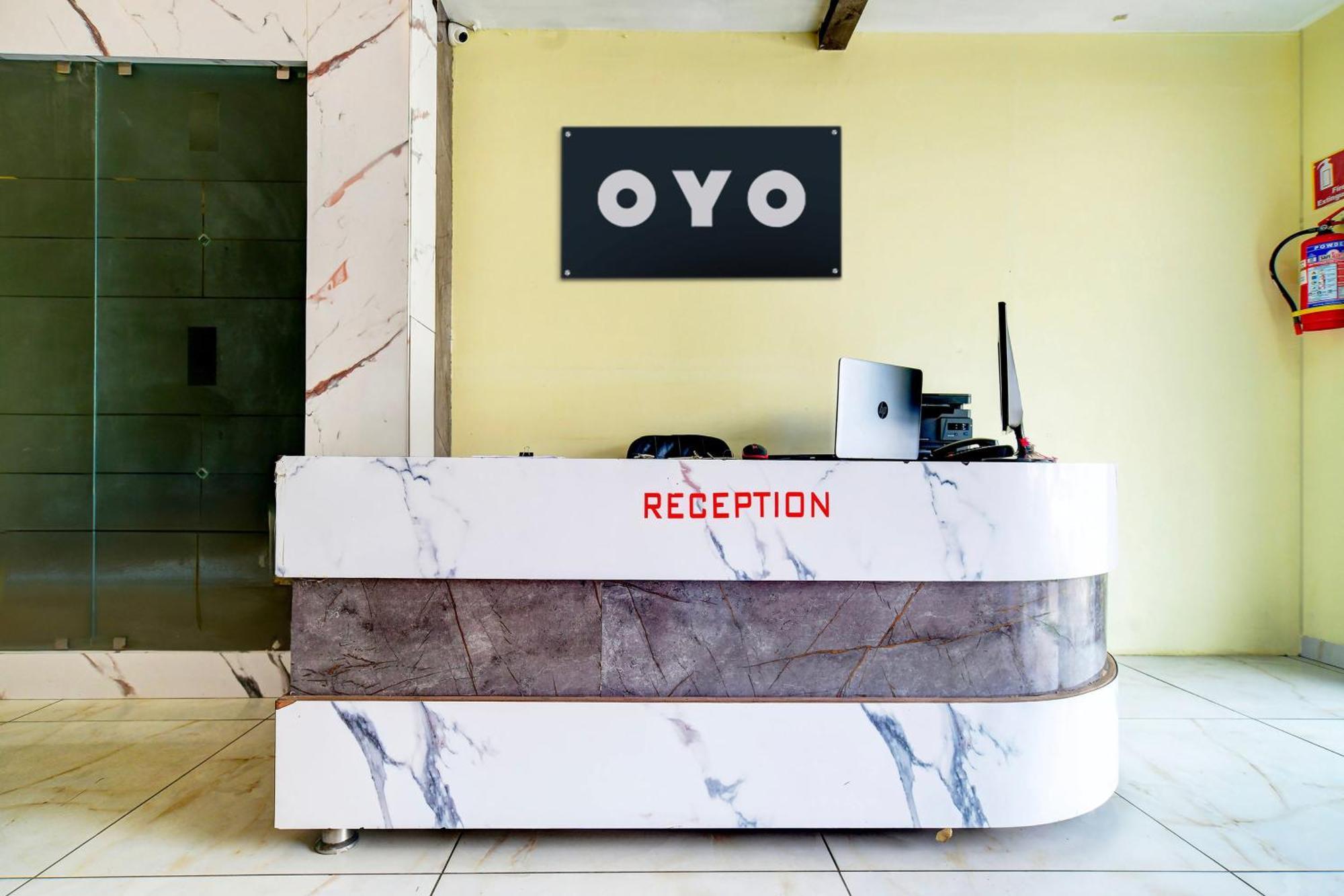 Hotel O Svl Inn Indore Zewnętrze zdjęcie