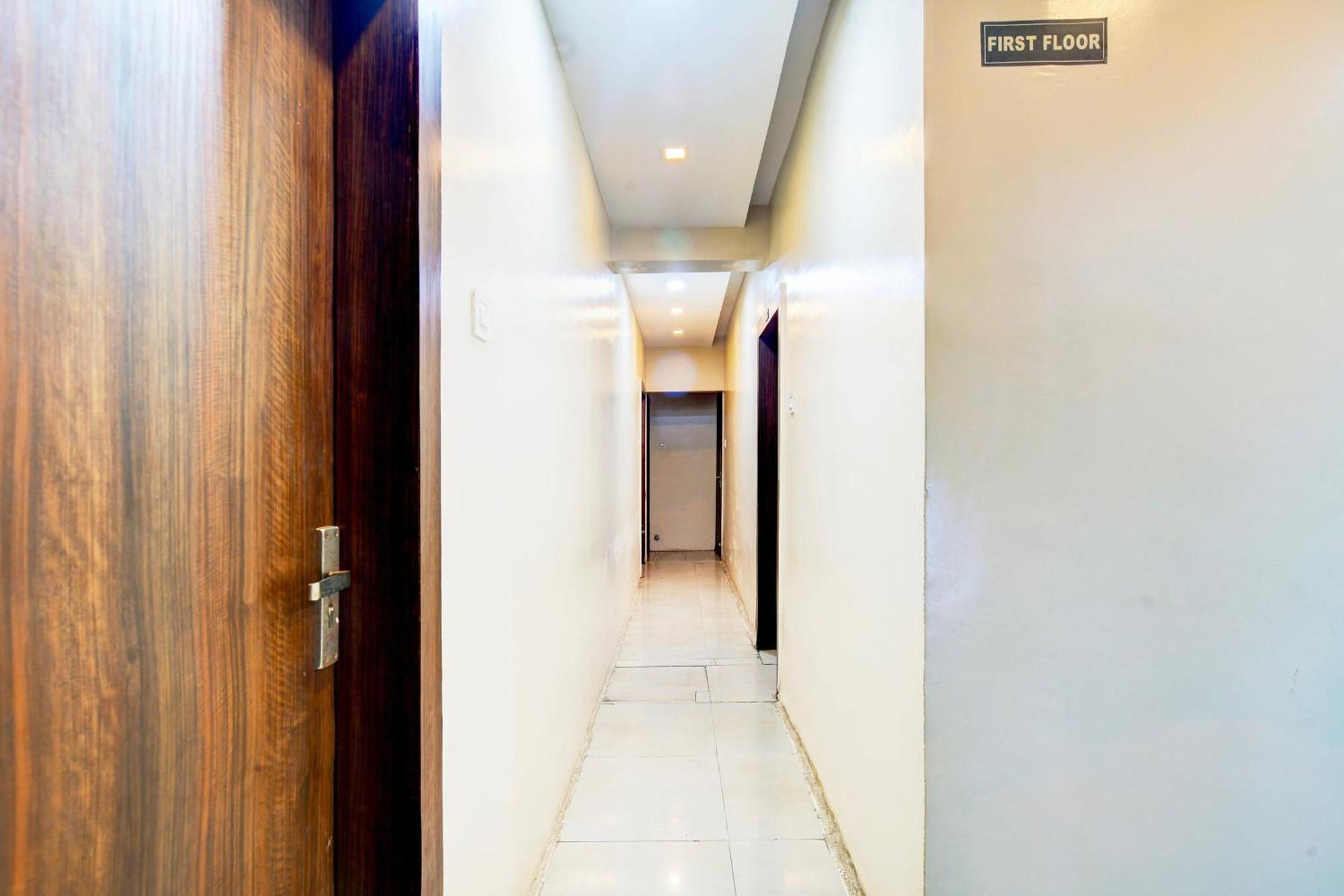Hotel O Svl Inn Indore Zewnętrze zdjęcie